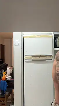 Leonsouzaof online show from February 7, 11:08 pm