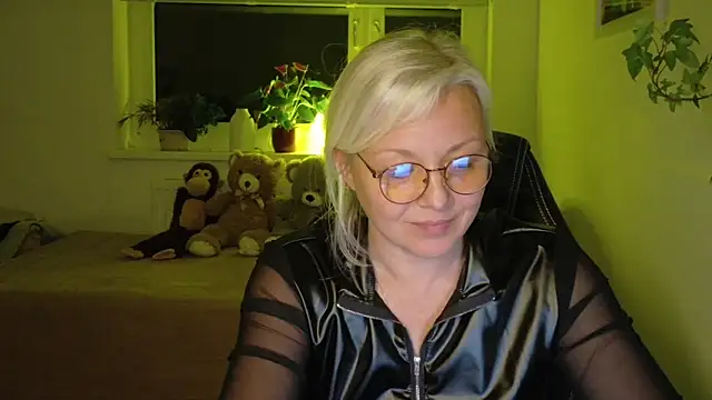 Linsy Kim online show from March 19, 12:36 am