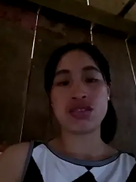 Snapshot of misa_00 chatting on April 18, 5:22 am misa 00 online show from April 18, 5:22 am