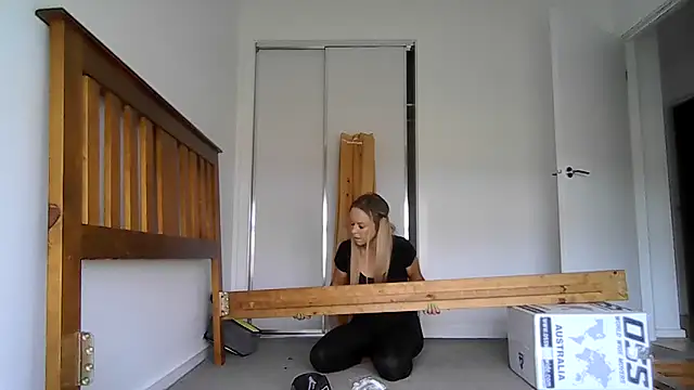 imyourgoodgirl69 online show from October 23, 1:05 am