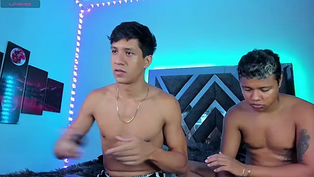 Snapshot of Robertmiller21 chatting on October 4, 4:43 am Robertmiller21 online show from October 4, 4:43 am