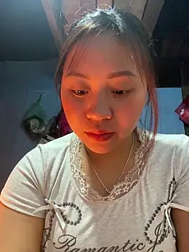 maianhcute online show from February 13, 2:35 pm