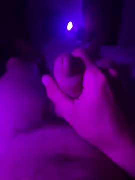 Snapshot of Tonymontana10s chatting on February 20, 8:38 am Tonymontana10s online show from February 20, 8:38 am