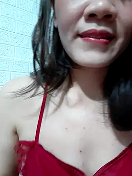 Singlemom69x online show from June 23, 1:53 pm