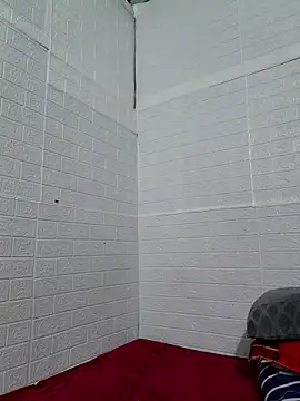 Singlemom69x online show from July 2, 2:11 am