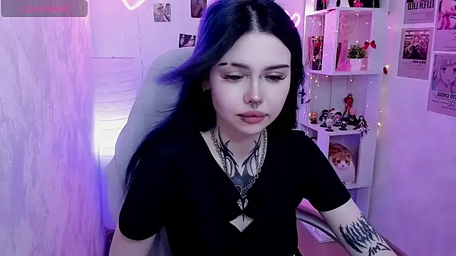 Snapshot of Morana_Batt chatting on June 16, 2:14 am Morana Batt online show from June 16, 2:14 am