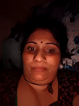 Snapshot of Rakhi99x chatting on April 16, 7:47 pm Rakhi99x online show from April 16, 7:47 pm