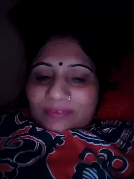 Snapshot of Rakhi99x chatting on April 20, 8:17 am Rakhi99x online show from April 20, 8:17 am