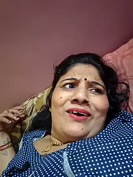 Snapshot of Rakhi99x chatting on May 16, 10:01 am Rakhi99x online show from May 16, 10:01 am