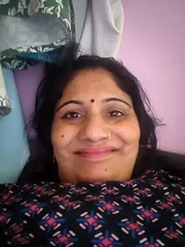 Snapshot of Rakhi99x chatting on May 23, 5:01 am Rakhi99x online show from May 23, 5:01 am