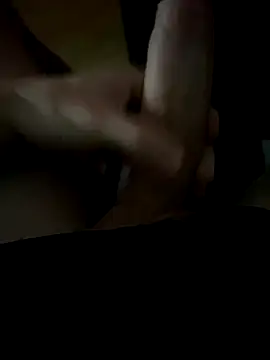 Snapshot of alexbigcock20cm chatting on November 15, 10:23 am alexbigcock20cm online show from November 15, 10:23 am