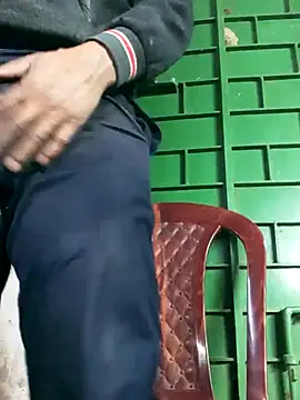 boyraj28 online show from February 16, 7:54 pm