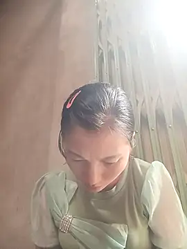 Snapshot of YAYAA-502 chatting on October 15, 3:28 am YAYAA-502 online show from October 15, 3:28 am