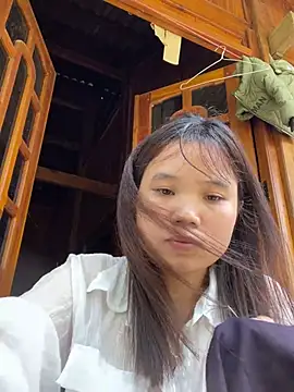 Ngoc-bbi online show from March 30, 4:35 am