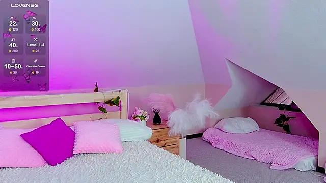 Liann Stark online show from December 18, 6:52 am