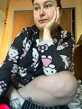 DazzzlingDame online show from October 18, 11:33 am