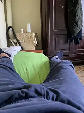 Snapshot of Daniel_cornel chatting on September 18, 3:36 pm Daniel cornel online show from September 18, 3:36 pm