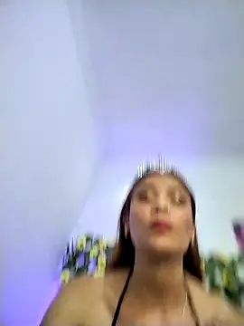 dulcelatin21 online show from October 20, 9:48 pm