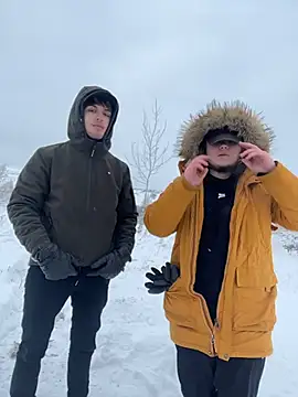 desiredude9 online show from November 14, 9:08 am