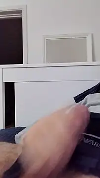 NewJoiner online show from November 10, 8:41 pm