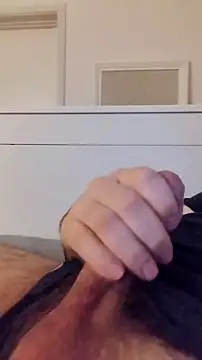 NewJoiner online show from March 26, 9:31 pm