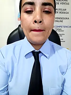 Snapshot of MAYE__13 chatting on April 29, 6:58 pm MAYE 13 online show from April 29, 6:58 pm