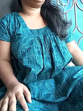 Aaradhya Sharma online show from October 21, 11:00 am