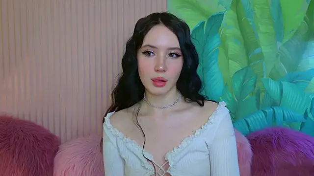 GraceMartinos online show from February 19, 8:38 pm