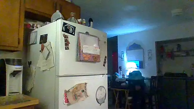 ScrawburryBBW online show from October 22, 4:46 am