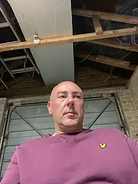Snapshot of Richmcgee chatting on May 3, 7:20 pm Richmcgee online show from May 3, 7:20 pm