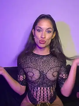 Snapshot of karo_g_xxx chatting on June 7, 7:34 am karo g xxx online show from June 7, 7:34 am