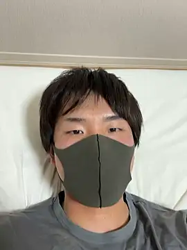 184cm online show from May 31, 9:05 am