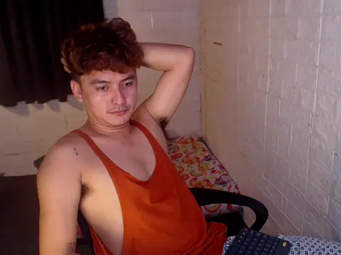 Snapshot of Tempting_jon chatting on June 4, 4:07 am Tempting jon online show from June 4, 4:07 am
