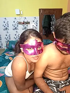 WB couple143 online show from September 9, 3:00 pm