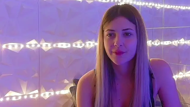 Aishha  online show from December 1, 5:56 am