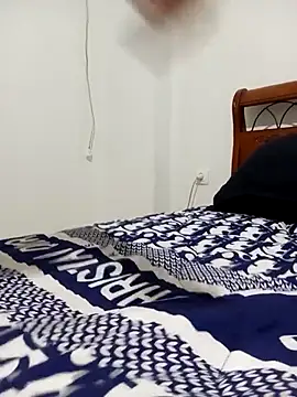 Snapshot of Dirtymorrocainbabe chatting on February 23, 7:11 pm Dirtymorrocainbabe online show from February 23, 7:11 pm