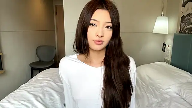 Snapshot of LaurelLeier chatting on January 9, 7:00 am LaurelLeier online show from January 9, 7:00 am