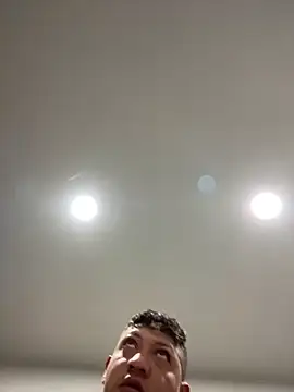 Snapshot of Marvinjoselopez chatting on November 18, 2:28 am Marvinjoselopez online show from November 18, 2:28 am