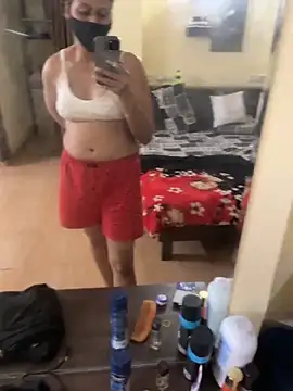 indianshycouple online show from April 4, 4:15 pm