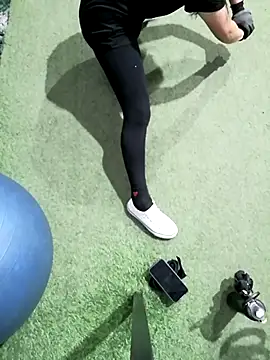 Daliz Leon online show from January 5, 10:24 pm