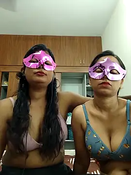 your chandni04 online show from October 10, 7:51 am