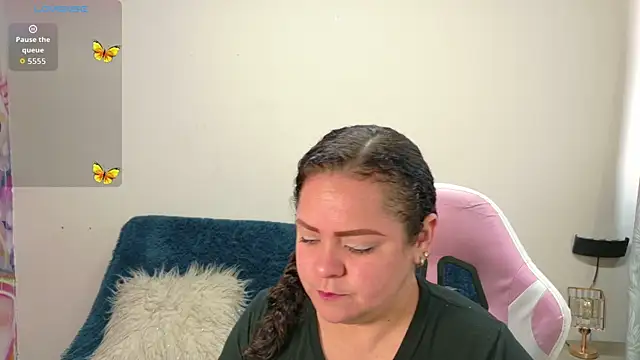 Snapshot of Miss_Adriana01 chatting on February 11, 1:05 pm Miss Adriana01 online show from February 11, 1:05 pm