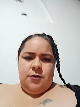 Snapshot of Miss_Adriana01 chatting on February 25, 11:36 pm Miss Adriana01 online show from February 25, 11:36 pm