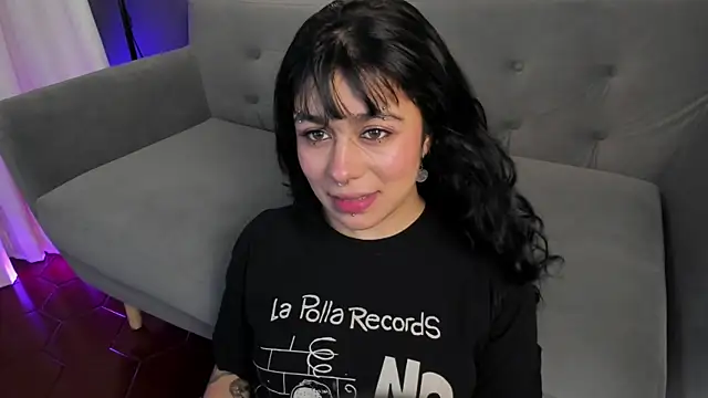 flower smith  online show from March 22, 2:09 pm