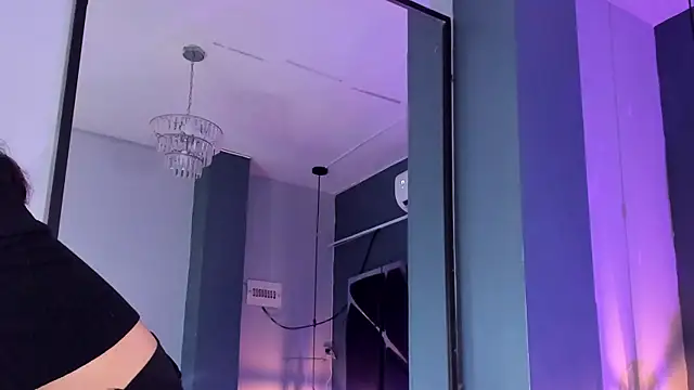 Julieth brown  online show from September 20, 7:59 pm