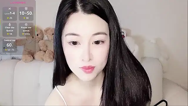 LuLu-Moon online show from November 2, 9:00 am