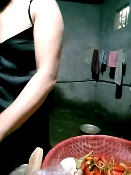 Snapshot of Maymay0033 chatting on October 27, 10:58 pm Maymay0033 online show from October 27, 10:58 pm