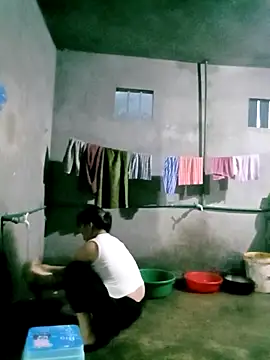 Snapshot of Maymay0033 chatting on November 10, 10:25 am Maymay0033 online show from November 10, 10:25 am