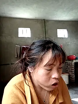 Snapshot of Maymay0033 chatting on December 3, 3:58 am Maymay0033 online show from December 3, 3:58 am