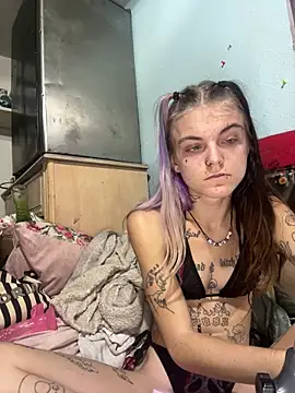 ittybittymeryssa online show from December 22, 2:47 pm